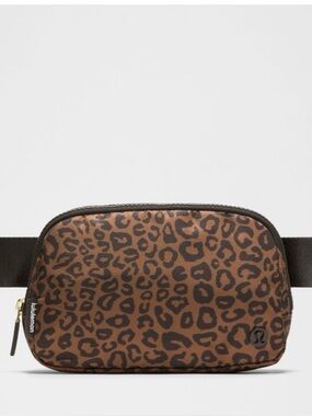 lululemon belt bag leopard lululemon athletica | Bags | Lululemon Everywhere Belt Bag Nano Blackgold